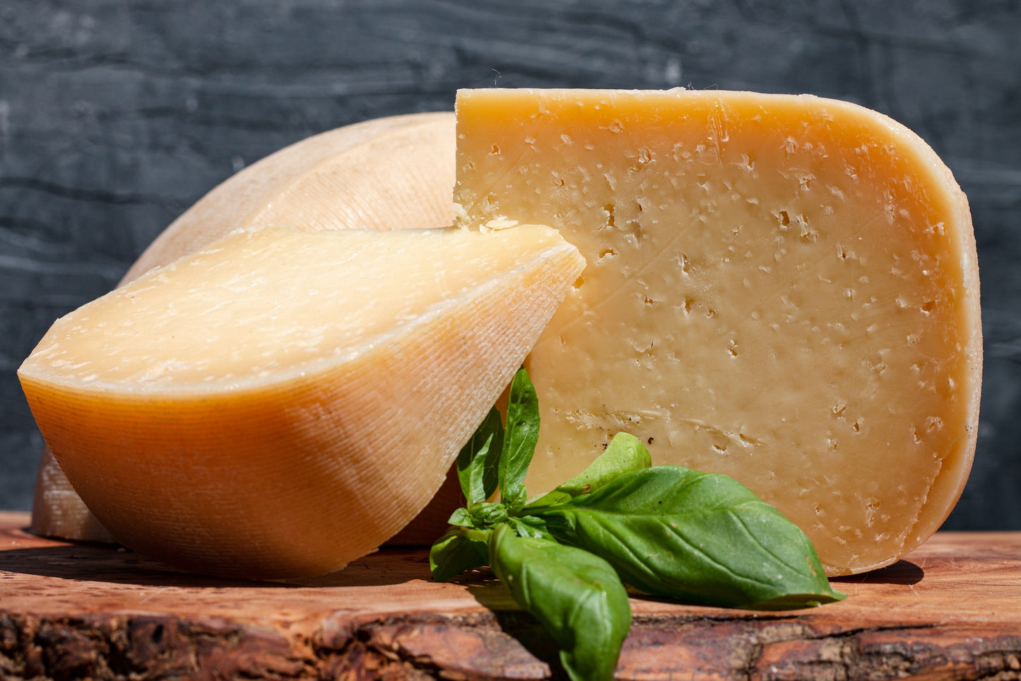 Old Winchester Cheese 1kg - TO ORDER ONLY