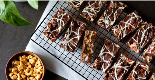 Cakesmiths Honeycomb Rocky Road 1 x 14ptn