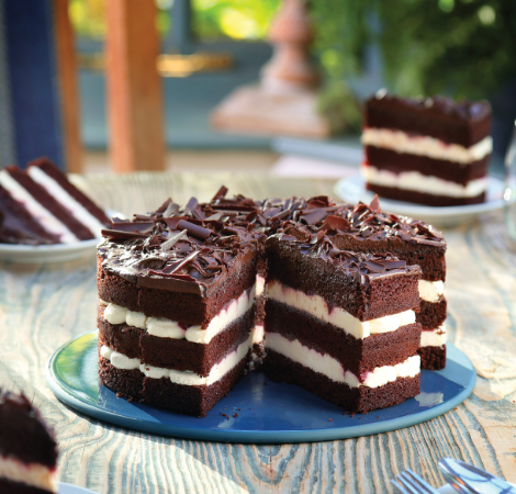 Mademoiselle Cherry & Chocolate Cream Cake 1 x 14 Portions