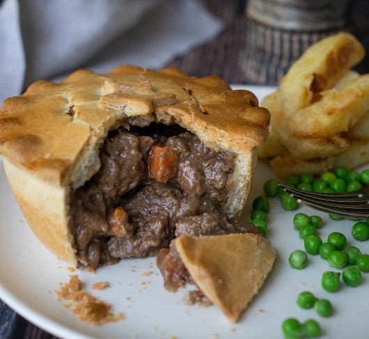 Mud Premium Sussex Steak & Stilton Pie 12 x 270gm