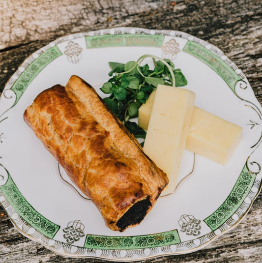 Nelly's Pork & Pickle Sausage Roll 130gm - TO ORDER ONLY